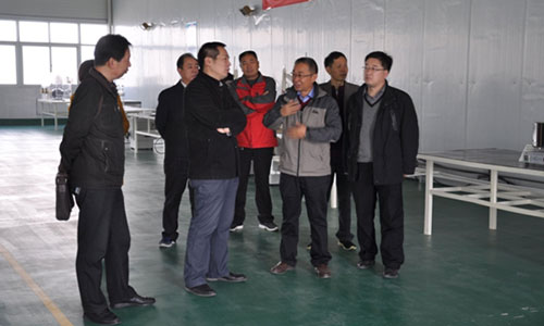 experts--inspected--production-line